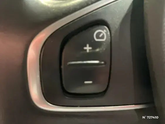 RENAULT CLIO IV - voiture d'occasion - Photo 36