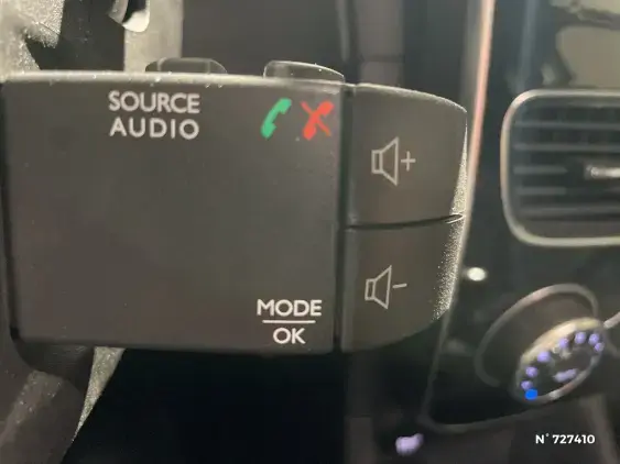 RENAULT CLIO IV - voiture d'occasion - Photo 37