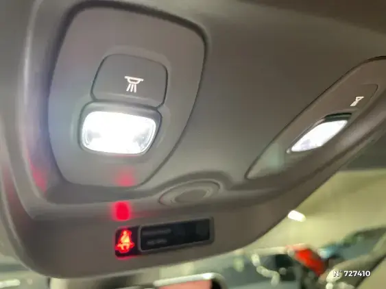 RENAULT CLIO IV - voiture d'occasion - Photo 38