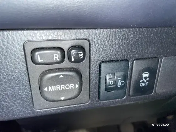 TOYOTA RAV4 IV - voiture d'occasion - Photo 15