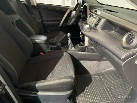 TOYOTA RAV4 IV - voiture d'occasion - Photo 42
