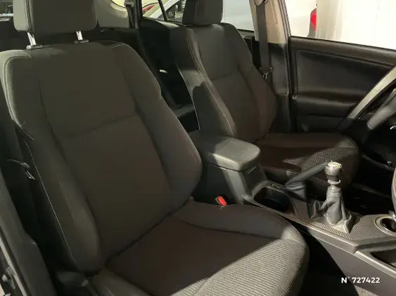 TOYOTA RAV4 IV - voiture d'occasion - Photo 44