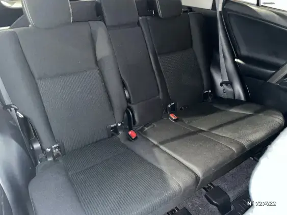 TOYOTA RAV4 IV - voiture d'occasion - Photo 11
