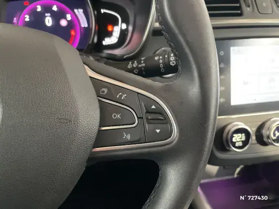 RENAULT KADJAR - voiture d'occasion - Photo 30