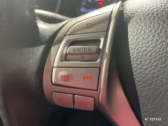 NISSAN QASHQAI II - voiture d'occasion - Photo 37