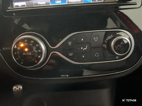 RENAULT CAPTUR - voiture d'occasion - Photo 27