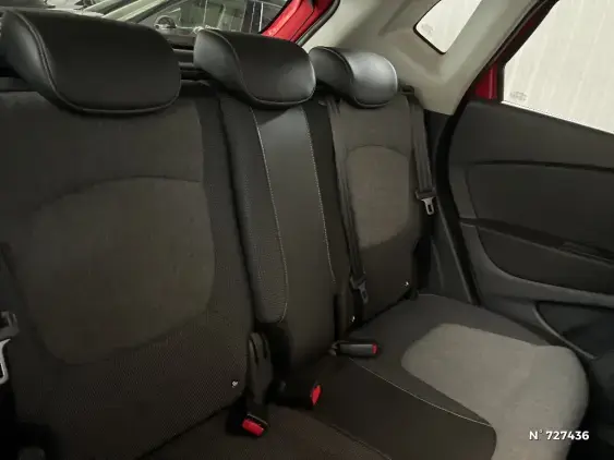 RENAULT CAPTUR - voiture d'occasion - Photo 11