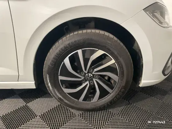 VOLKSWAGEN POLO VI - voiture d'occasion - Photo 8
