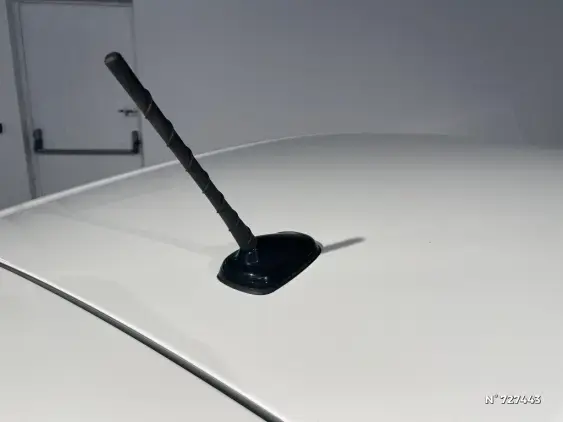 VOLKSWAGEN POLO VI - voiture d'occasion - Photo 27