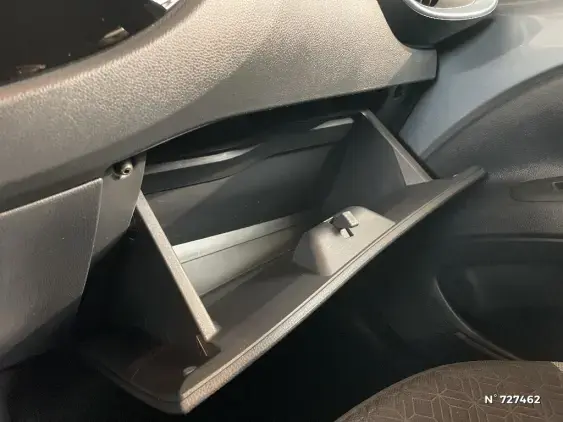 TOYOTA AYGO X - voiture d'occasion - Photo 28