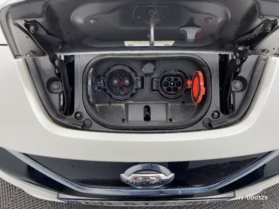 NISSAN LEAF II - voiture d'occasion - Photo 32