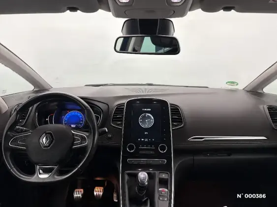 RENAULT SCENIC IV - voiture d'occasion - Photo 9