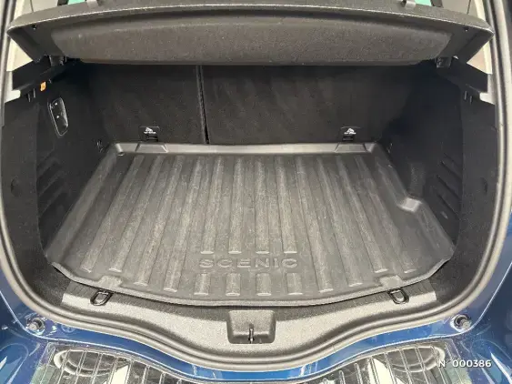 RENAULT SCENIC IV - voiture d'occasion - Photo 7