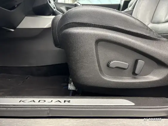 RENAULT KADJAR - voiture d'occasion - Photo 30