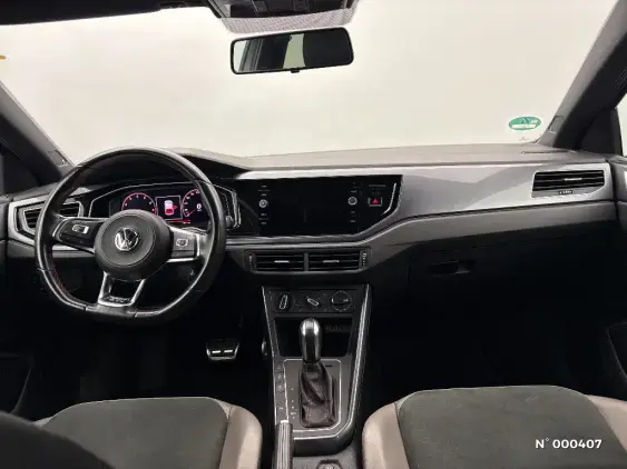 VOLKSWAGEN POLO VI - voiture d'occasion - Photo 9