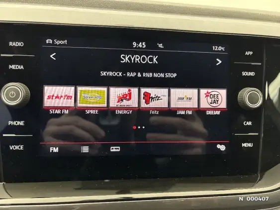 VOLKSWAGEN POLO VI - voiture d'occasion - Photo 13