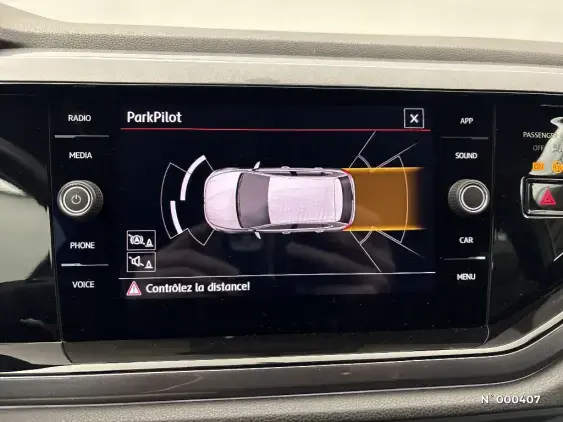 VOLKSWAGEN POLO VI - voiture d'occasion - Photo 14