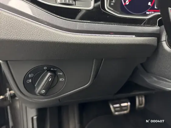 VOLKSWAGEN POLO VI - voiture d'occasion - Photo 15