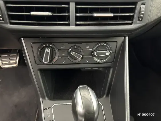 VOLKSWAGEN POLO VI - voiture d'occasion - Photo 29