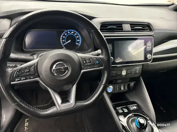NISSAN LEAF II - voiture d'occasion - Photo 27