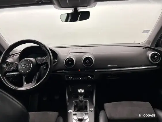 AUDI A3 SPORTBACK IV - voiture d'occasion - Photo 9