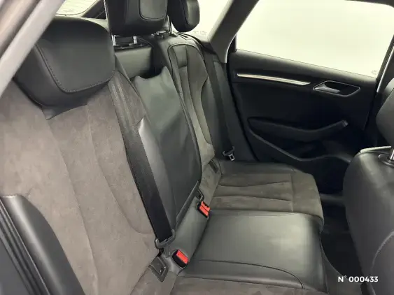 AUDI A3 SPORTBACK IV - voiture d'occasion - Photo 11