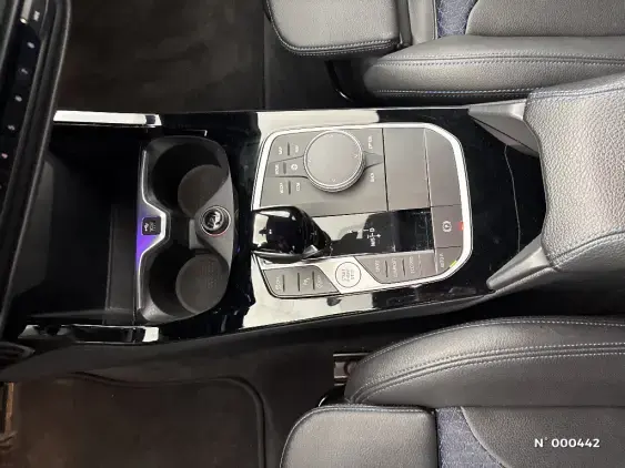 BMW SERIE 1 F40 - voiture d'occasion - Photo 28