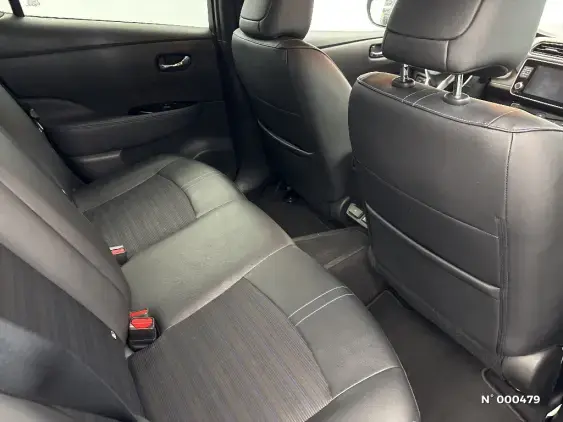 NISSAN LEAF II - voiture d'occasion - Photo 11