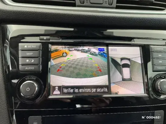 NISSAN QASHQAI II - voiture d'occasion - Photo 14