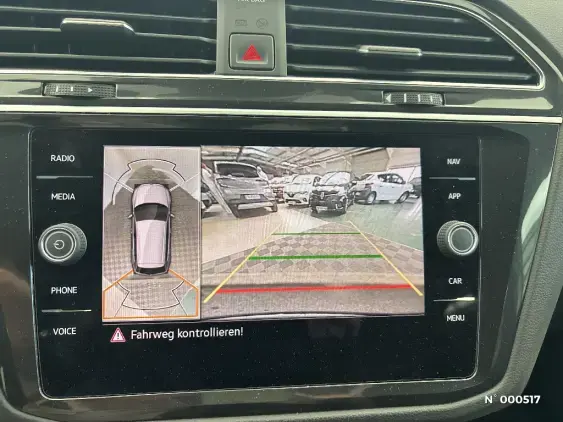 VOLKSWAGEN TIGUAN II - voiture d'occasion - Photo 14