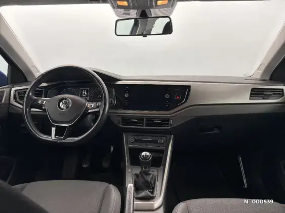 VOLKSWAGEN POLO VI - voiture d'occasion - Photo 9