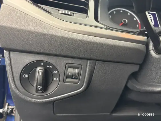 VOLKSWAGEN POLO VI - voiture d'occasion - Photo 15