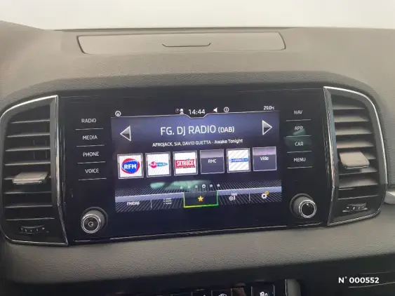 SKODA KAROQ - voiture d'occasion - Photo 13