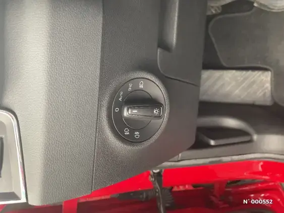 SKODA KAROQ - voiture d'occasion - Photo 15