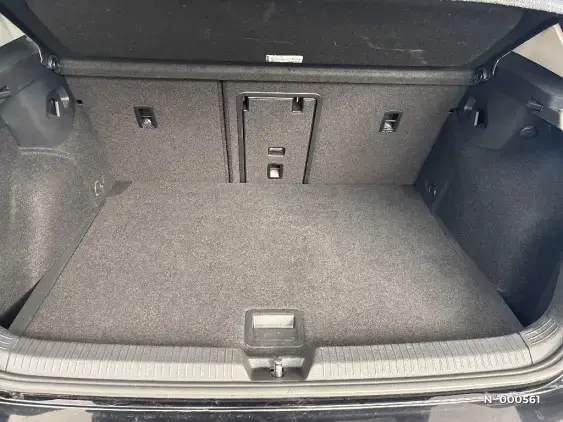 VOLKSWAGEN GOLF VIII - voiture d'occasion - Photo 7