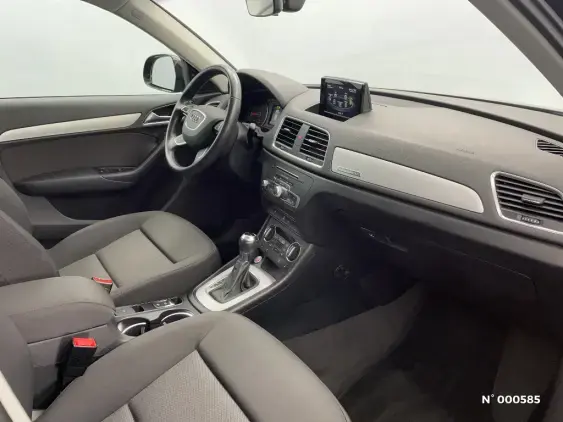 AUDI Q3 - voiture d'occasion - Photo 10