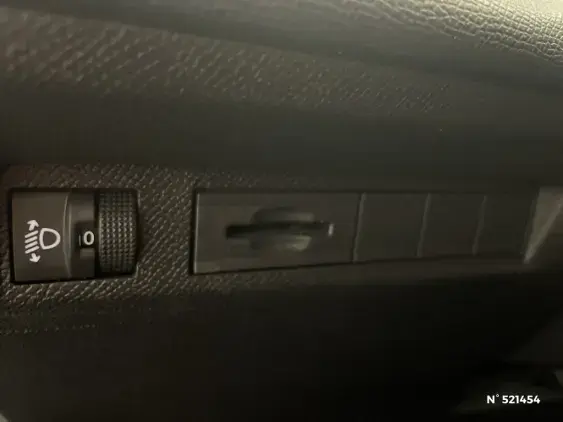 PEUGEOT 308 SW III - voiture d'occasion - Photo 15