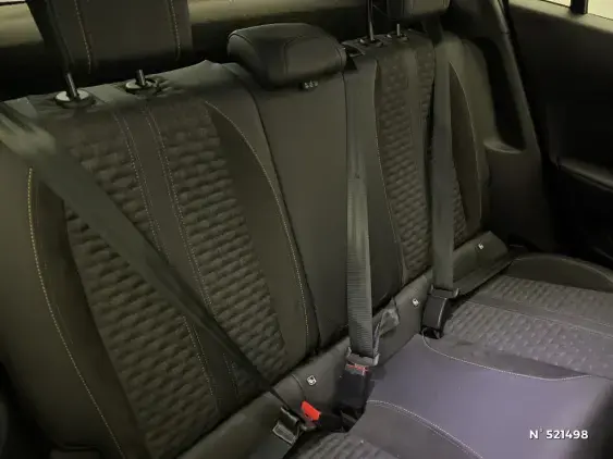 PEUGEOT 2008 II - voiture d'occasion - Photo 11