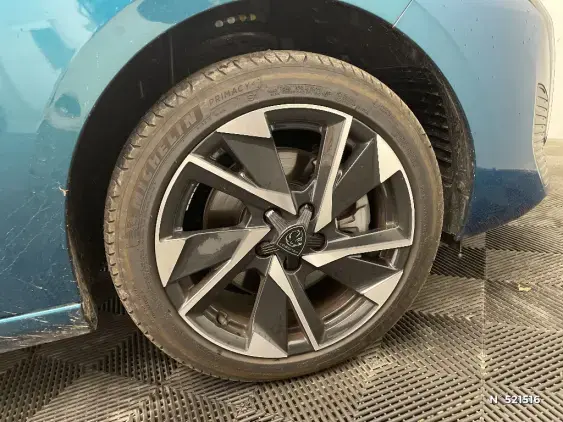 PEUGEOT 308 III - voiture d'occasion - Photo 8