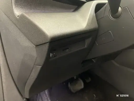 PEUGEOT 308 III - voiture d'occasion - Photo 15