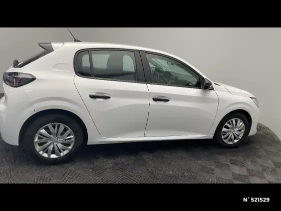 PEUGEOT 208 II - voiture d'occasion - Photo 5