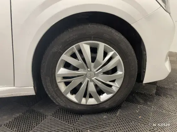 PEUGEOT 208 II - voiture d'occasion - Photo 8