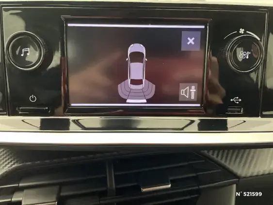 PEUGEOT 208 II - voiture d'occasion - Photo 12