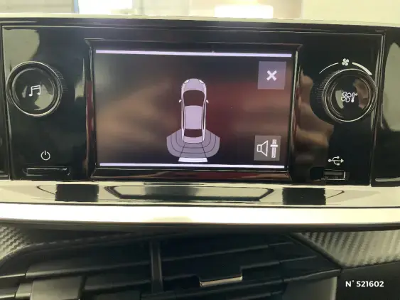 PEUGEOT 208 II - voiture d'occasion - Photo 11