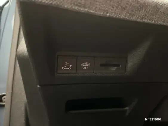 PEUGEOT 5008 ELECTRIQUE III - voiture d'occasion - Photo 15