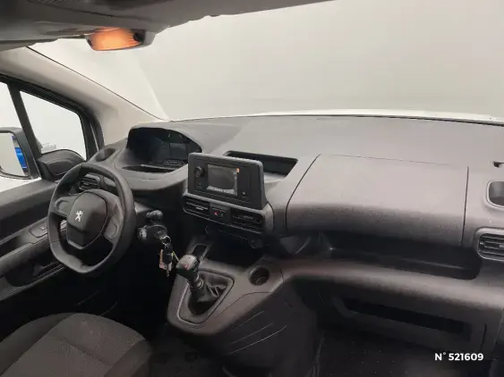 PEUGEOT PARTNER III - voiture d'occasion - Photo 9