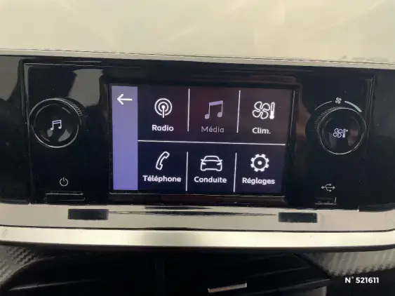 PEUGEOT 208 II - voiture d'occasion - Photo 11