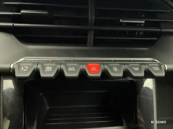 PEUGEOT 208 II - voiture d'occasion - Photo 13