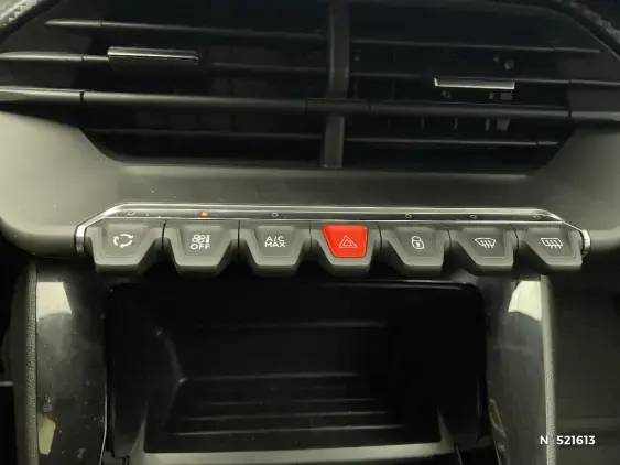 PEUGEOT 208 II - voiture d'occasion - Photo 13