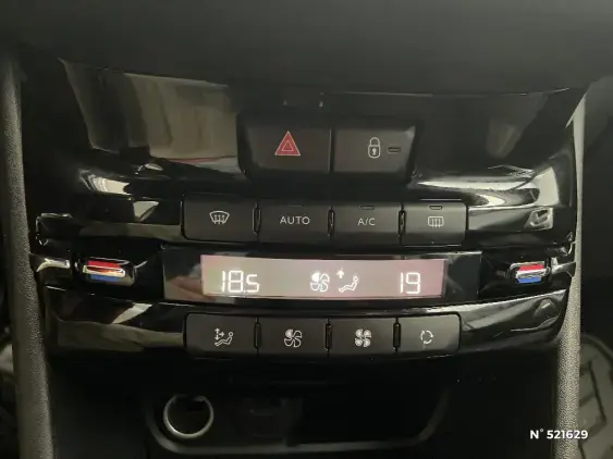 PEUGEOT 2008 - voiture d'occasion - Photo 14